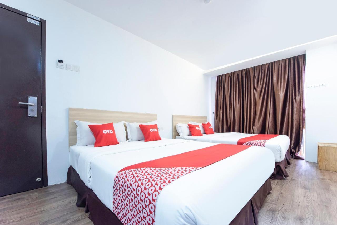 Oyo 90403 North City Hotel Johor Bahru Buitenkant foto